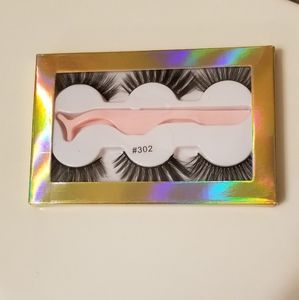 eyelashes & tweezer $8